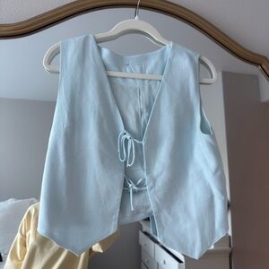 Daily Drills Front Tie Vest